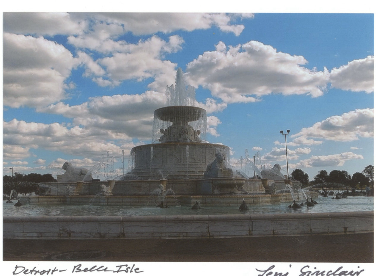 Leni Sinclair BELLE isle photo