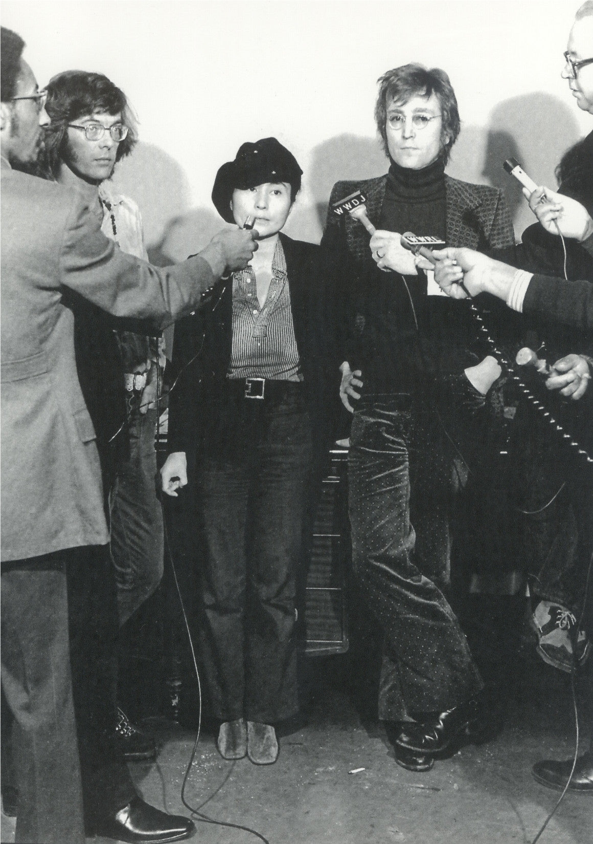 john Lennon / Yoko Ono  Leni Sinclair photo  www.lostinsounddetroit.como